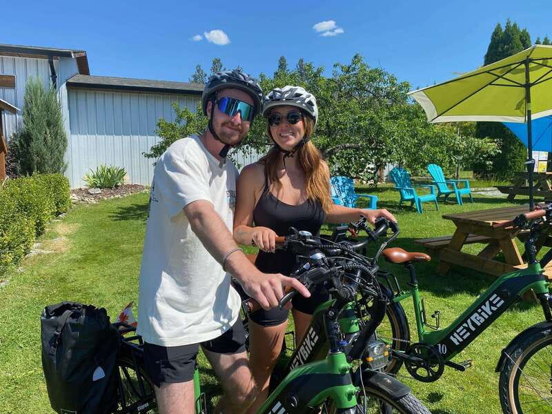 Kelowna: E-Bike Guided Wine Tour with Lunch & Tastings - Why an e-bike is the right way to see Kelowna wine country