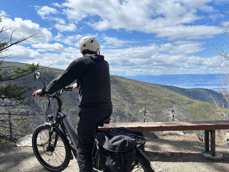 Kelowna: E-Bike Rental with In-App Navigation Guide - What the $34 price includes