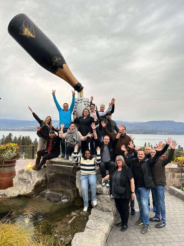 Kelowna: East Kelowna Half Day Guided Wine Tour - How the four-hour schedule really feels