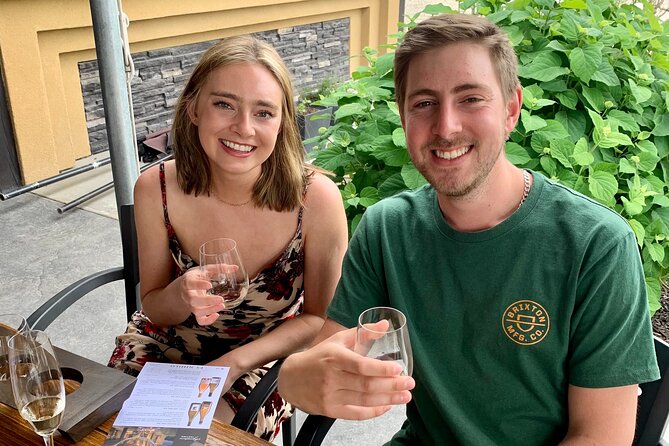 Kelowna Mystery Full Day Guided Wine Tour With 5 Wineries - Five wineries, one driver, and a useful six-hour plan