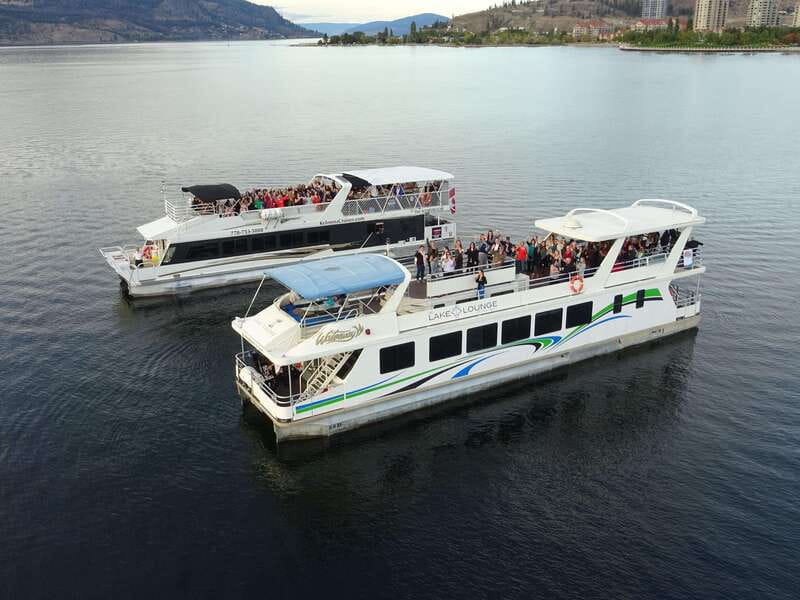 Kelowna: Okanagan Lake Afternoon Cruise - Casa Loma, Lakeview Heights, and the winery views