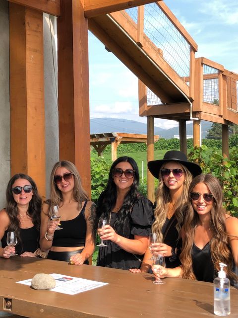 Kelowna: West Kelowna Half Day Guided Wine Tour - The Hatch adds a different personality