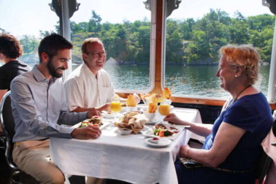 Brunch Cruise of Thousand Islands