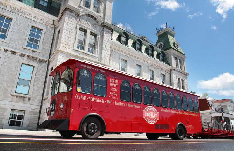 Kingston: Hop-On Hop-Off Trolley Tour - The 75-minute figure-eight route
