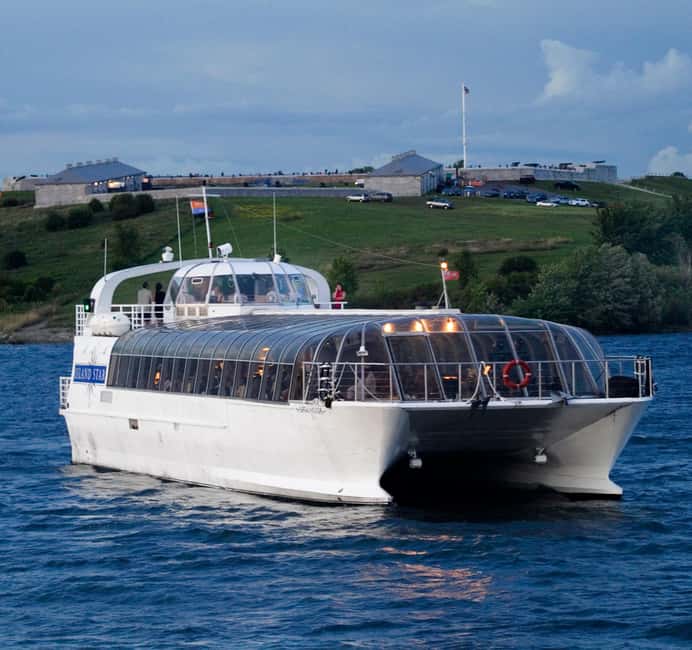 Kingston: Lunch Cruise of Thousand Islands - Leaving Kingston for the Thousand Islands
