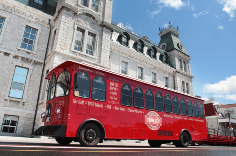 Kingston: Trolley City Tour - Getting started on Ontario Street