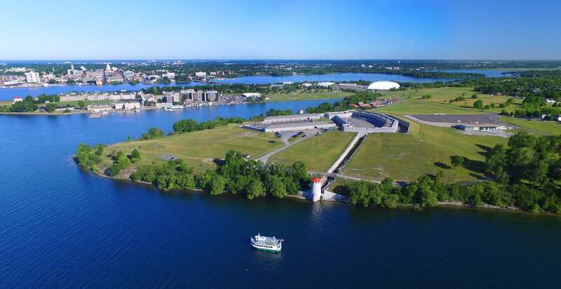 Kingston: Waterfront Discovery Cruise - Fort Henry from the water