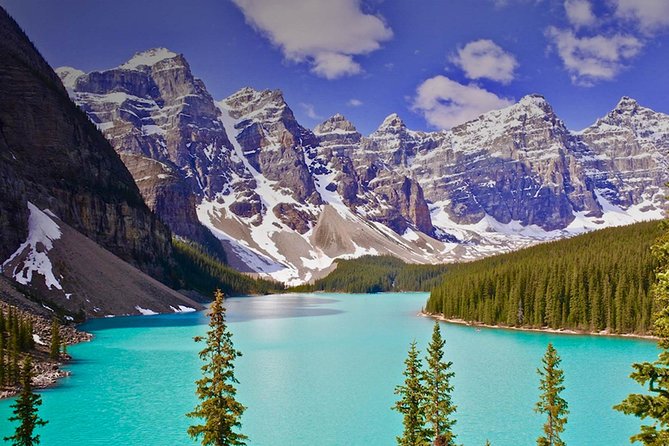 Lake Louise and Banff Day Trip - From Calgary to Lake Louise at 7:00 am
