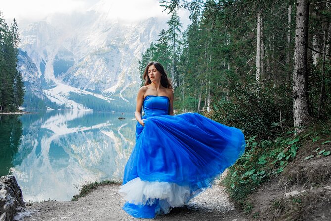 Lake Louise & Lake Moraine Tour - Moraine Lake: the higher, rougher stop