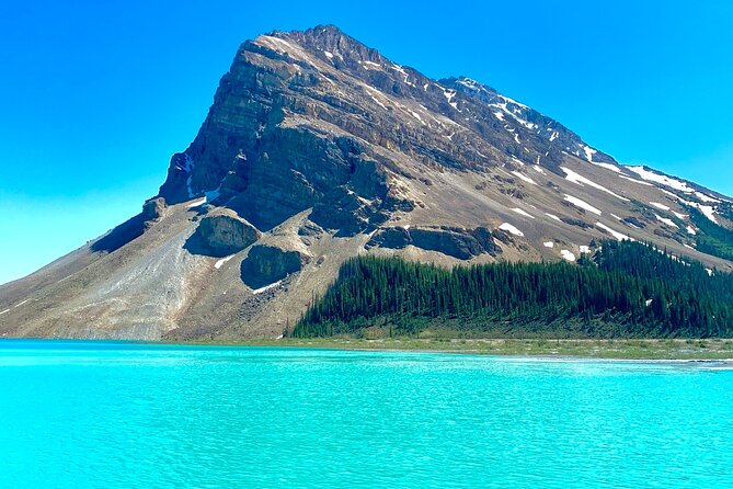 Lake Louise, Moraine Lake and the Icefields Parkway Full-Day Tour - The Icefields Parkway changes the mood
