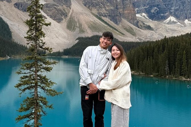 Lake Louise Moraine Lake Johnston Canyon 1.5h Half Day Tour - Winter route: Lake Louise and Johnston Canyon