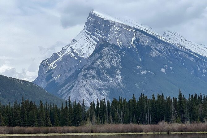 Lake Louise, Moraine Lake, Peyto Lake, Crowfoot, Johnston Canyon - Lunch and a practical midday break