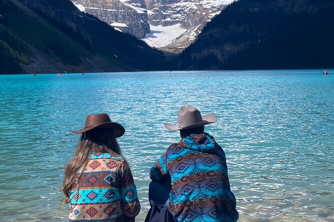 Lake Louise, Moraine Lake, Peyto Lake, Crowfoot, Johnston Canyon - Bow Lake and Crowfoot Glacier: quick, worthwhile pauses