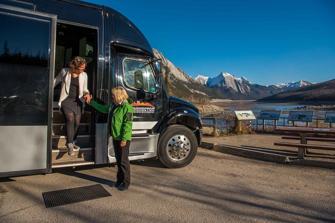 Lake Louise to Jasper One-Way Tour - What the guide adds to the day