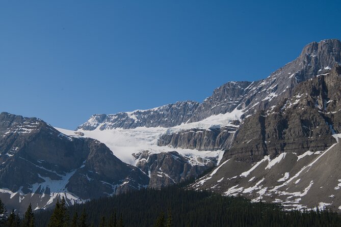 Lake View Tour-Lake Moraine, Louise, Emerald, Peyto, Vermillion - Emerald Lake and Natural Bridge in Yoho National Park