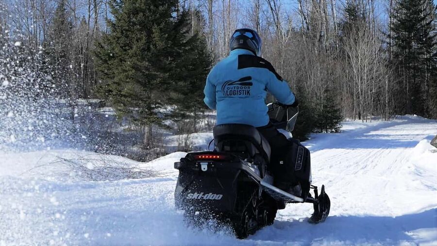 Laurentians: Snowmobile Guided Tour - Should You Book This Laurentians Snowmobile Tour?