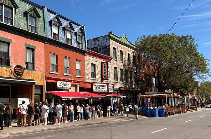 Making Their Mark: Montreal Jewish History Walking Tour - What the guides add to the experience
