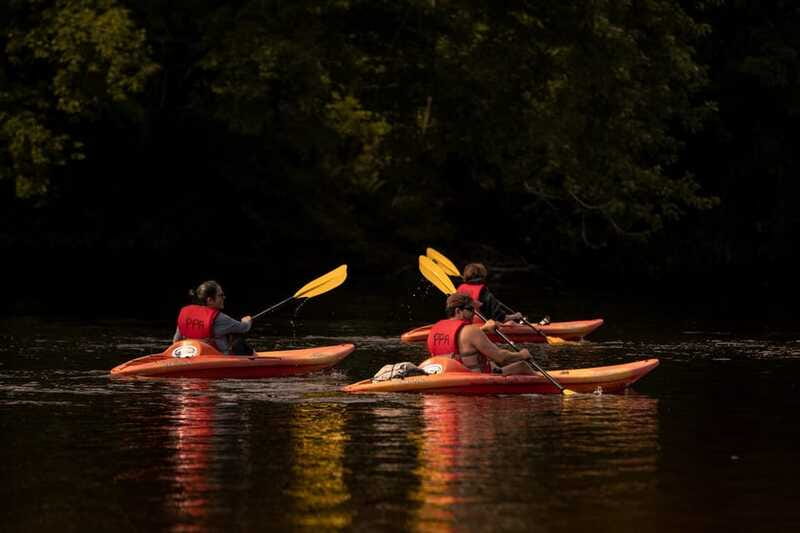 Mont-Tremblant: Self guided kayak/paddleboard on Rouge River - Calm Water for First-Time Paddlers