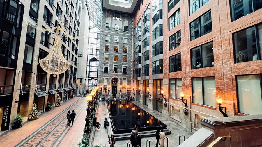 Montreal: 2-Hour Private Complete Hidden City Experience - Key points about Montreal’s underground city