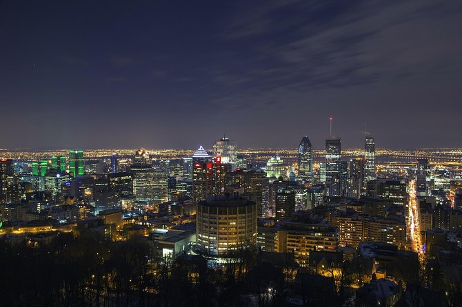 Montreal at Night Tour - Mount Royal delivers the best wide view