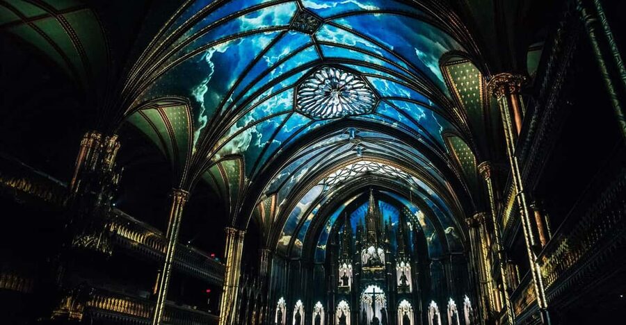 Montreal: AURA Experience at Notre-Dame Basilica and Cruise - Two Montréal experiences with very different moods