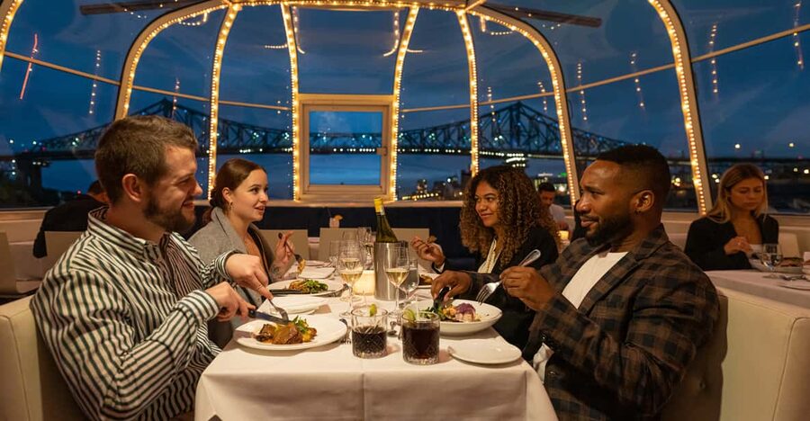 Montreal: Bateau-Mouche Cruise with A La Carte Dinner Option - Setting Out From the Old Port at 7 PM