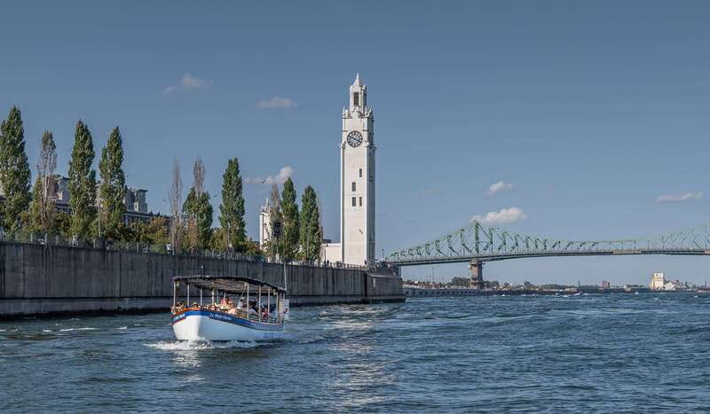 Montreal: Electric Boat Cruise with Onboard Drinks - Why this short Montreal cruise works so well
