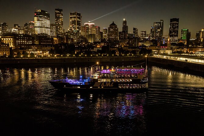 Montreal: Evening cruise with DJ - La Ronde and the amusement park island