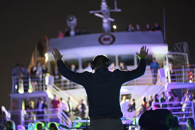 Montreal: Evening cruise with DJ - What the $68.72 price actually covers
