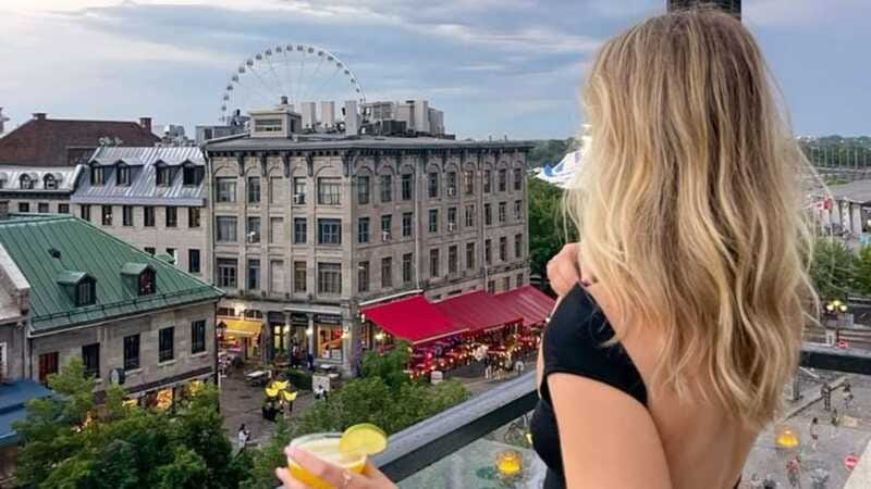 Montreal: Guided Pub Crawl of the City's Skyline Bars - Moving between several bars
