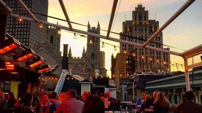 Montreal: Guided Pub Crawl of the City's Skyline Bars - Walking, clothing, and seasonal comfort
