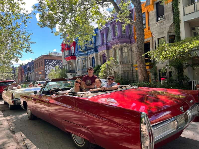 Montréal: Guided Tour in Vintage Convertible Cadillac - Key points at a glance
