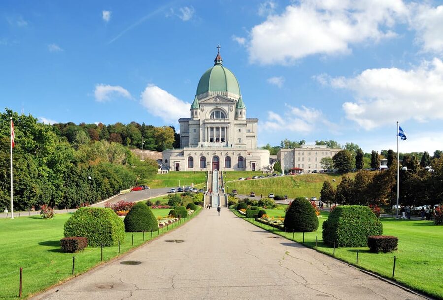 Montreal: Half-day Guided City Tour - Notre-Dame Basilica and Place d’Armes