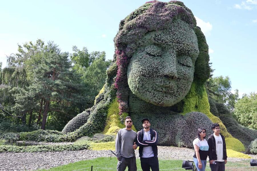 Montreal: Iconic Landmarks All-Inclusive VIP Experience - Parc Jean-Drapeau and the futuristic Biosphere