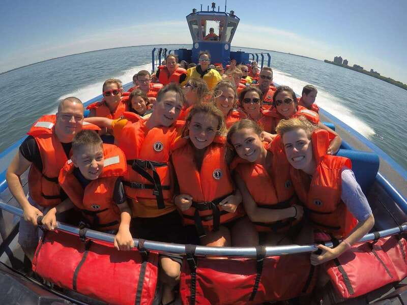 Montreal: Jet Boating on the Lachine Rapids - Fifteen minutes back toward downtown