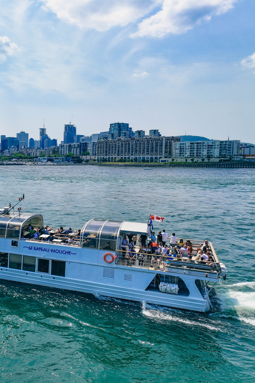 Montreal: Le Bateau-Mouche St. Lawrence Sightseeing Cruise - Picking the right deck for the weather