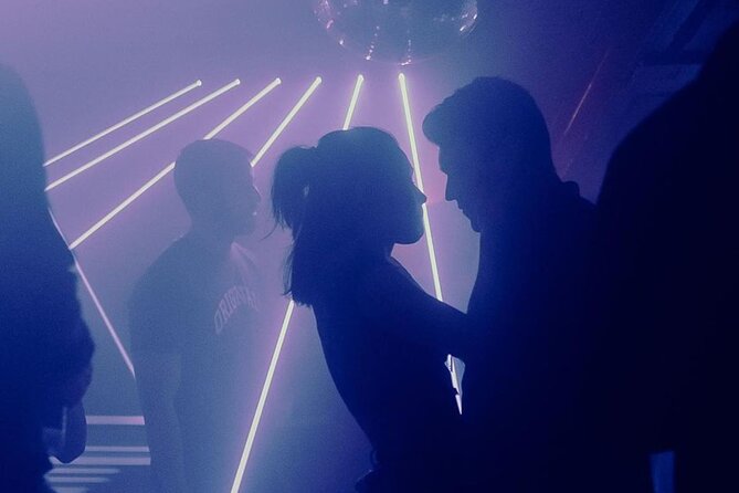 Montreal Nightlife Playground An Exclusive Party Experience - Stop two: a second bar with room to adjust