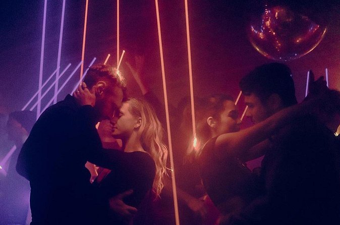 Montreal Nightlife Playground An Exclusive Party Experience - Practical details for a smooth night