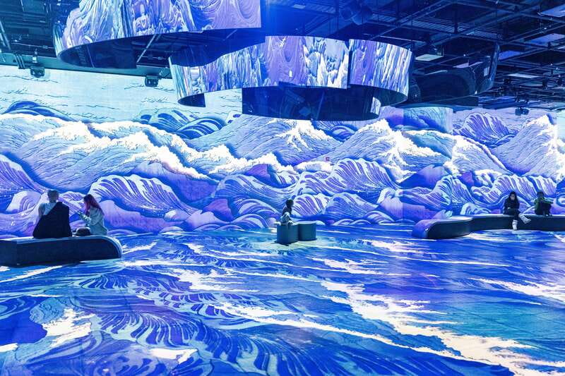 Montreal: OASIS Immersion Entry Ticket - What OASIS Immersion actually feels like
