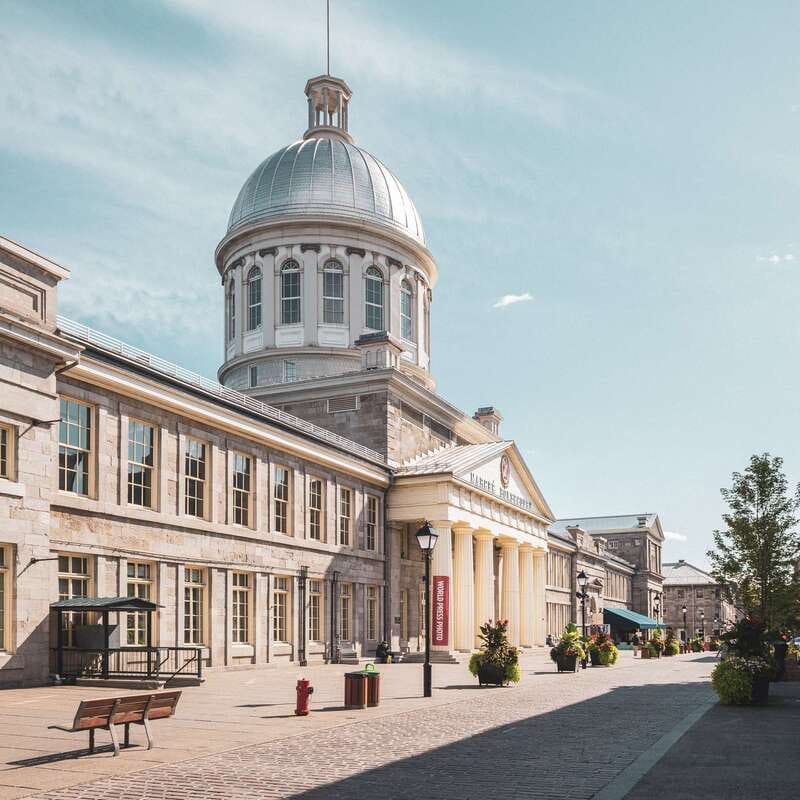 Montreal: Old Montreal Guided Walking Tour - Place d’Armes and the city’s beginnings