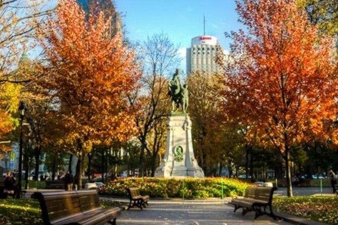 Montreal Old Montreal Walking Tour With A Guide - What the guides add to the experience