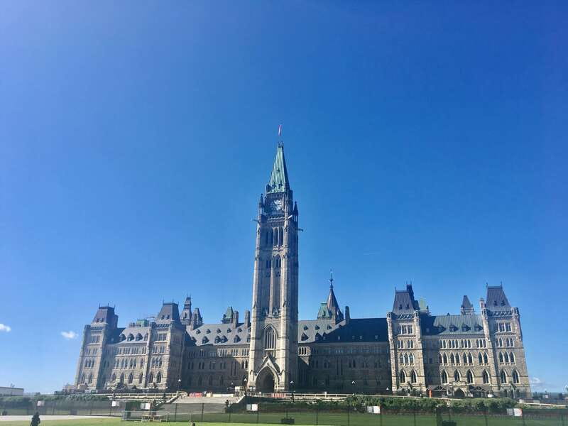 Montreal: Private Day Tour to Ottawa - Parliament Hill and Ottawa’s most important view