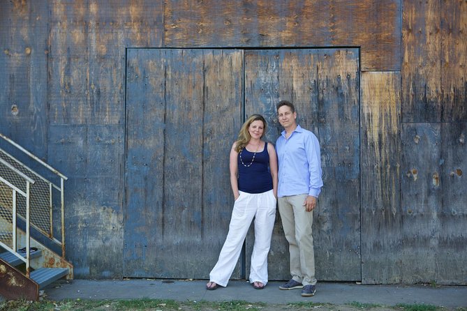 Montreal Private Photo Shoot with Pro Photographer - Retouched images within 48 hours