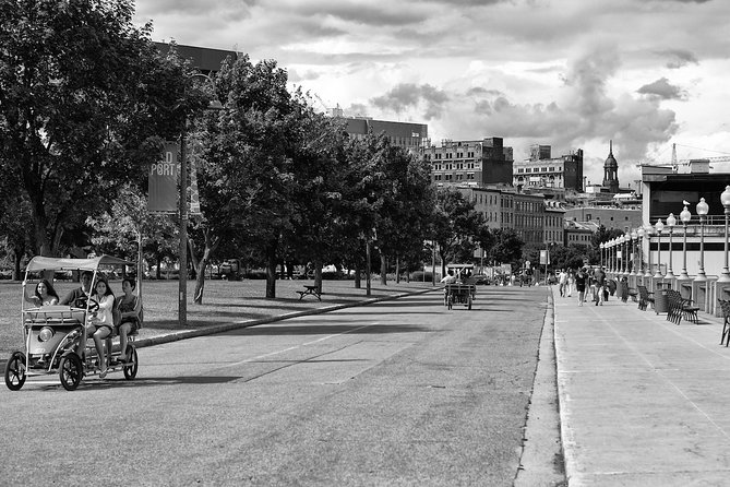 Montreal Private Photo Tours with Pro Photographer - Weather, comfort, and practical planning