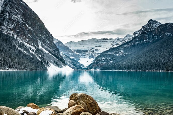 Moraine Lake, Lake Louise, Johnston Canyon, Bow Falls, Banff Town - Two turquoise lakes in one long day