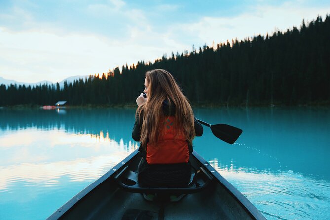 Moraine Lake & Lake Louise Sunrise | Award-Winning Premium Tour - Breakfast in Lake Louise Village