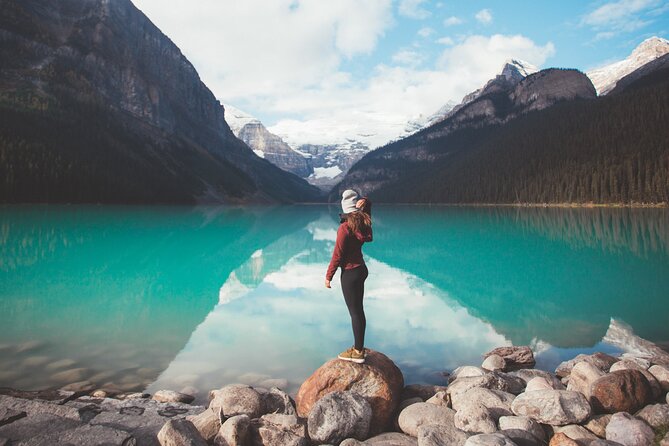 Moraine Lake & Lake Louise Sunset & Wildlife Adventure - The Bow Valley Parkway after sunset