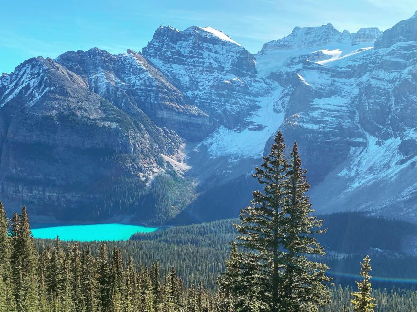 Moraine Lake & Larch Valley Hike - From Moraine Lake to the first larches