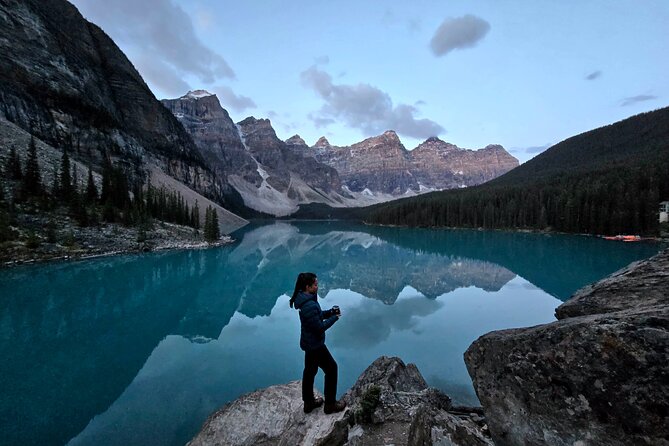 Moraine Lake Sunrise(2.5hrs)&Lake Louise(2hrs) from Canmore/Banff - Pickup details that can affect your morning
