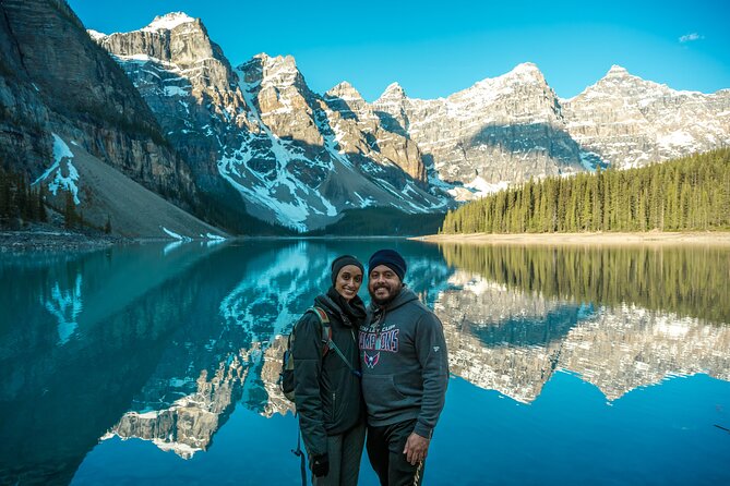 Moraine Lake Sunrise & Lake Louise Golden Hour Experience - Coffee, blankets, and the small comforts that matter